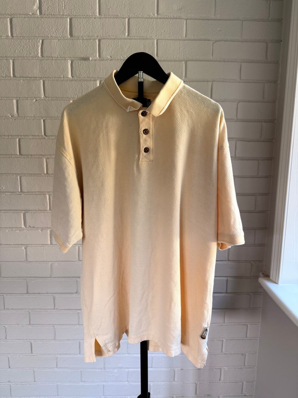 Bungalow Brand Polo Shirt Men’s XL Cream Textured Cotton Short Sleeve Resort